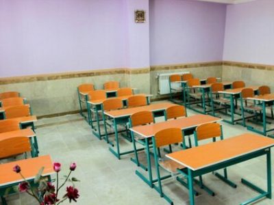 معلم خوزستانی ارثیه اش را به دانش آموزان بخشید