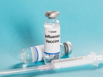 توزیع واکسن آنفلوآنزا در داروخانه‌های دولتی اهواز