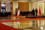 «رئیسی» در ساختمان کنگره ملی خلق چین مورد استقبال رسمی «جین پینگ» قرار گرفت